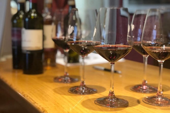 4 WINES TASTING in a Chianti Classico Farm (Visit/tour at the winery included) - Getting there: Via di Perseto meeting point and timing