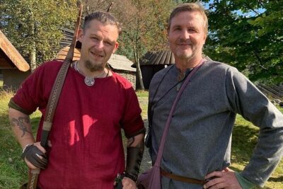 A time travelling adventure to "The Viking Farm", Avaldsnes+TVP. - The meeting point and the pace: what your day feels like