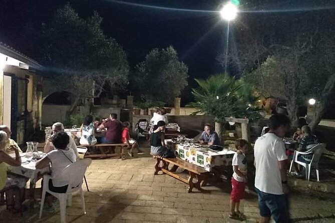 Agriaperitivo in a 3-Hour Farm Activities in Ugento - The 3-hour flow at 7:00 pm: what your evening feels like