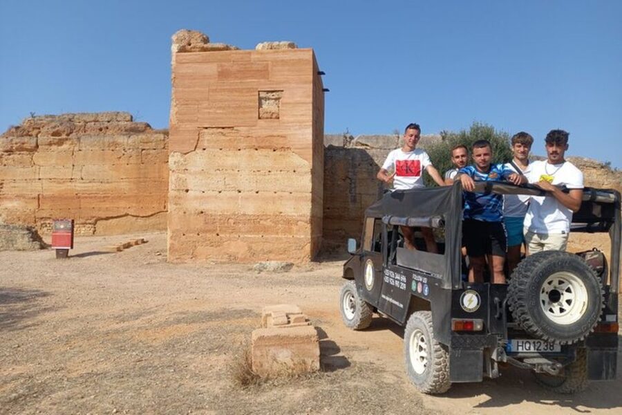 Albufeira Safari exploring villages, churches, castle & farm - Along The Route: Ruins, Roman Bridges, Aqueducts, And Windmills