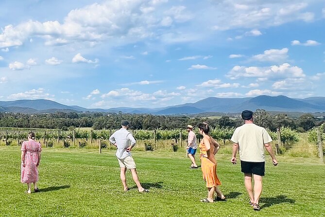 Amazing Yarra Valley Wine Tour + Chocolate, Farm Fresh, Gin - St Hubert Estate and lunch at Quarters (what’s included and what’s not)