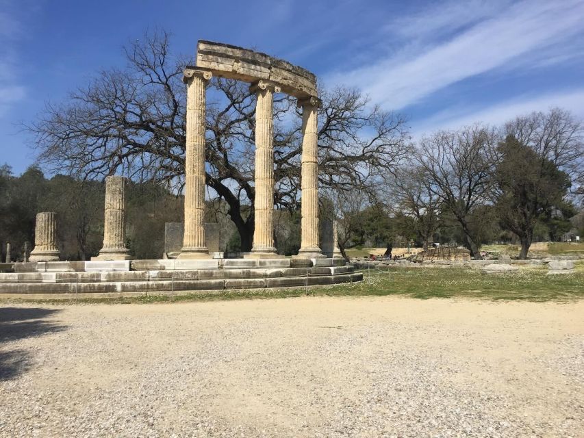 Ancient Olympia: Private Tour site, museum, bee farm, winery - Olympia Town Break: Market Stroll, Coffee, and a Few Souvenirs