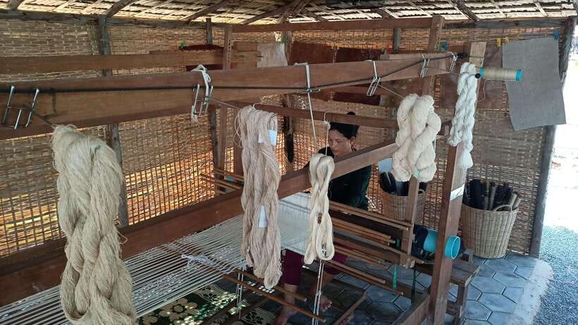 Angkor Silk Farm & Lotus Silk Farm: Siem Reap Discovery Tour - Lotus Silk Farm by Samatoa: turning stems into lotus fiber