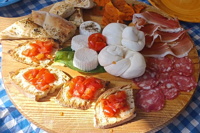 Authentic Farm Tour with Pizza, Cheese, Wine & Limoncello Tasting - The drive into the countryside: views plus a smooth setup