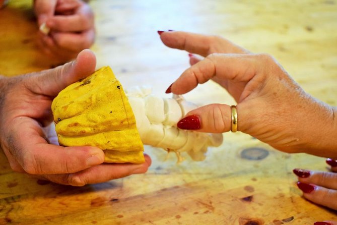 Award Winning Farm Tour: Coffee, Chocolate and Unique Gifts - The coffee-and-cacao walking tour: what 3 hours really delivers
