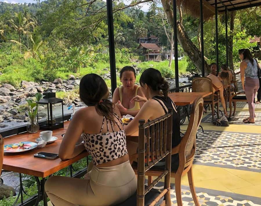 Bali: Traditional Villages, Salt Farm & Tirta Gangga Tour - Price and Value: Why This Tour Can Be a Solid Deal at $34