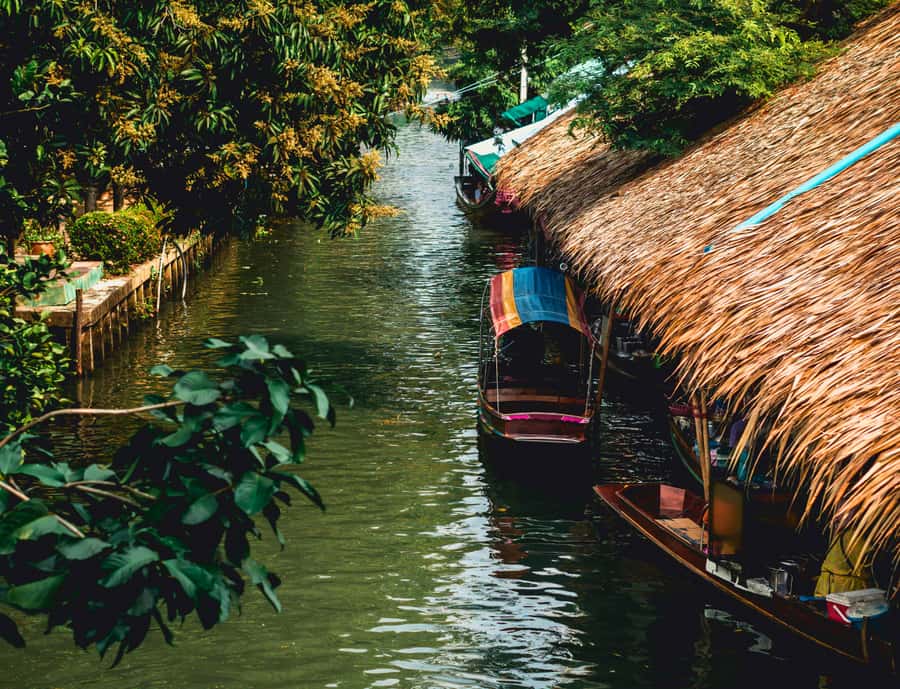 Bangkok: Private Floating & Railway Markets with Farm Visits - Price and value: $290 per group up to 3