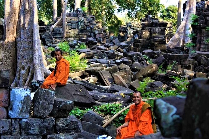 Banteay Chhmar Temple & Silk Farm Private Day Trip from Siem Reap - How the guide shapes your Banteay Chhmar day
