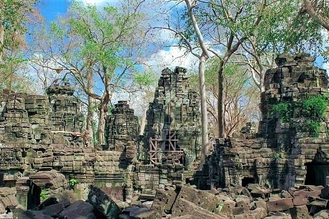 Banteay Chhmar Temple & Silk Farm Private Day Trip from Siem Reap - Angkor Silk Farm: what makes the silk visit more than a stop on a tour