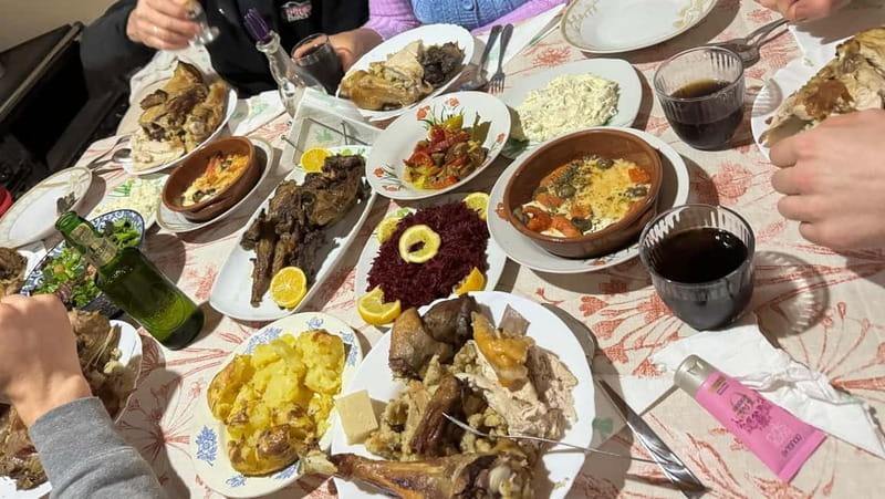 Berat: Farm-to-Table Cooking Class with Local Family - The 45-minute break: photos, sightseeing, shopping, and more food