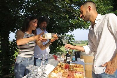 Biodynamic Farm and Natural Wines Tasting in Lazise - Gianni and Lucia’s Natural Wine Lesson: Chiaretto to Bardolino