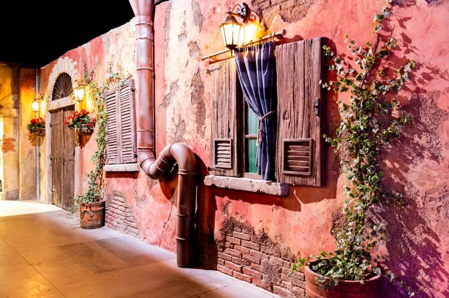 Bologna: Luna Farm Amusement Park Family Entry Ticket - Timing your visit: openings, start times, and special days