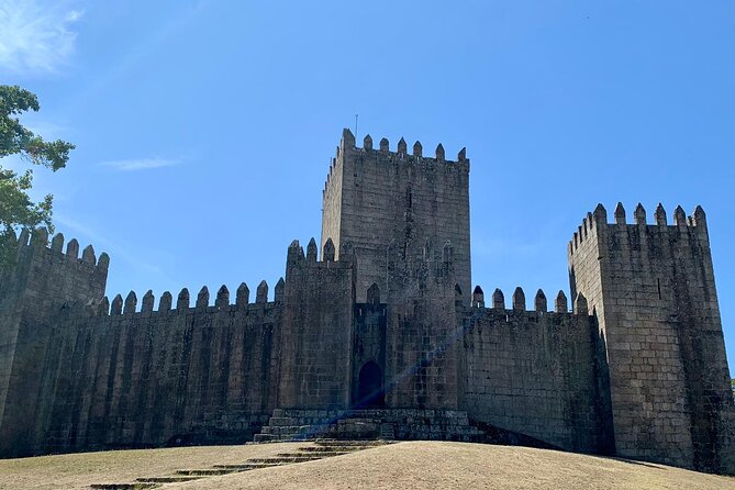 Braga/Guimarães: 1 Day with Lunch + farm and wine tasting - From Sheraton Porto at 9:00: how this day tour actually runs