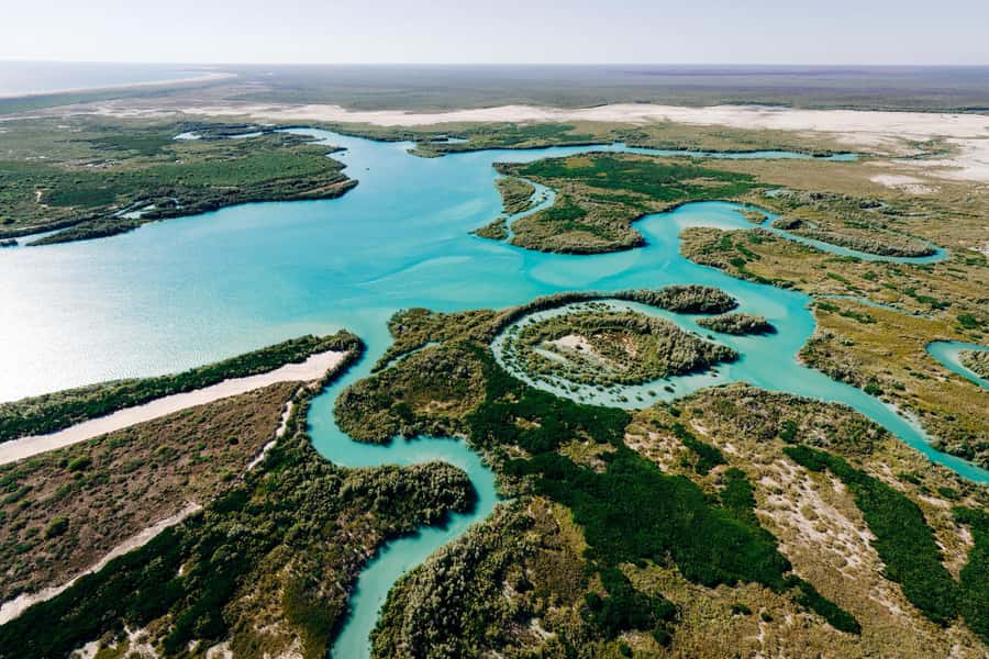 Broome: Helicopter Flight and Willie Creek Pearl Farm Tour - Arriving to Willie Creek by helicopter (and why it’s better than you think)
