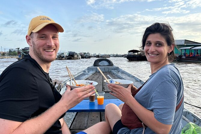 Can Tho: Floating Market, Canals, Nature Reserve & Forest - Cai Rang Floating Market at sunrise: how to watch the river work