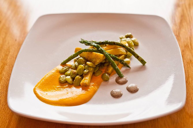 Charleston Farm-to-Table Food Tour and Chef's Challenge - Market Shopping at The Veggie Bin: Your Ingredient Picks Drive the Meal