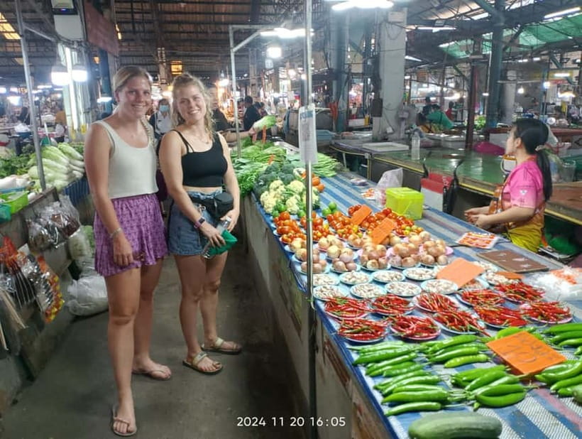 Chiang Rai:Lanna Home Cooking Class at Give Green Farm House - Should You Book Give Green Farm House Lanna Home Cooking Class?