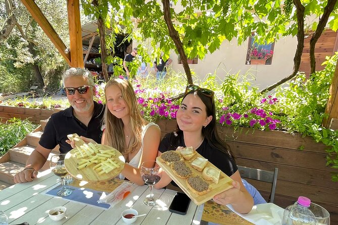 Cinta Senese tour with tasting dinner on the farm - Price and timing: is $76.93 good value?