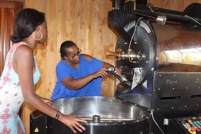Coffee farm tour, coffee roasting and tasting experience - A working coffee farm day outside Nairobi (without the tourist fog)