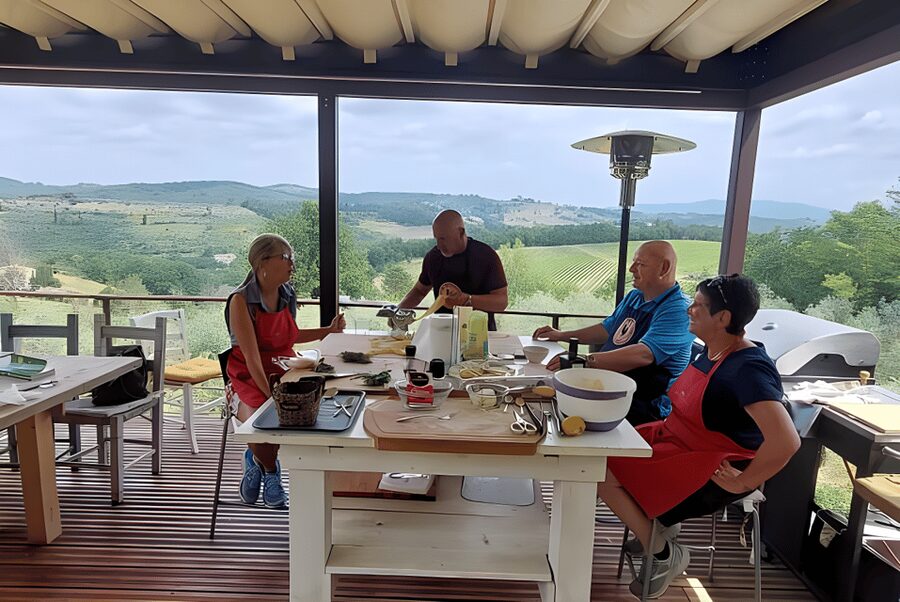 Cooking class in our family farm in Chianti with lunch - The farm vibe: meeting Camilla and the Benedetti family