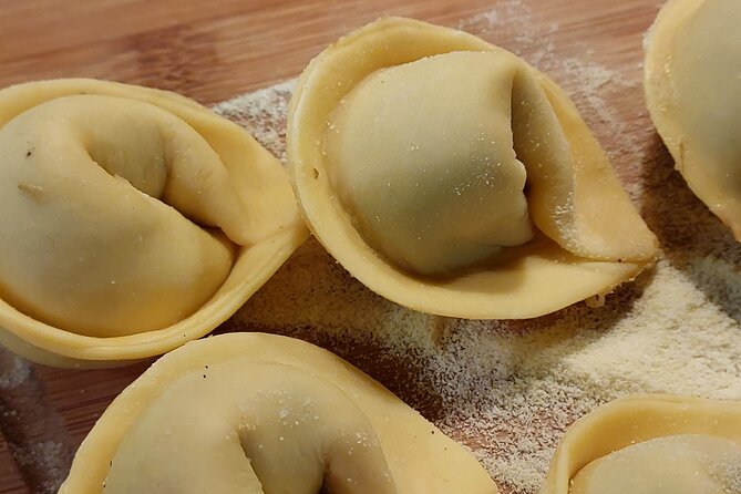 Cooking Class on a Family Farm in Chianti with Lunch - Building a full Chianti meal: appetizers to dessert (and wine along the way)
