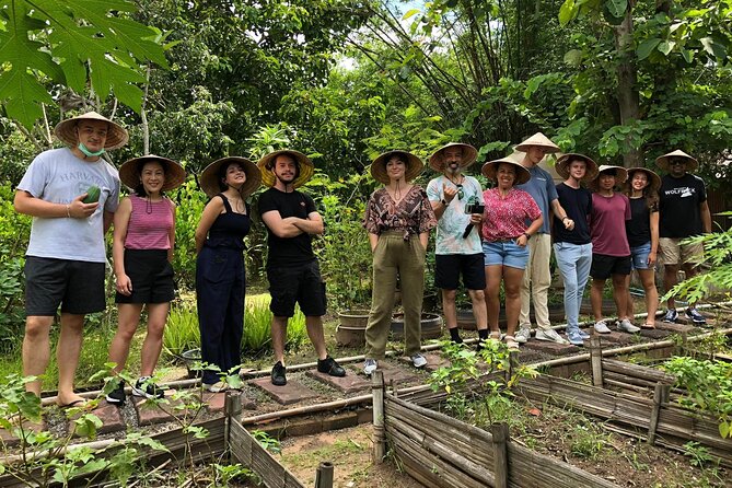 Cooking Class with Organic Farm in Chiang Mai - The market stop: learning flavors before you pick up a knife