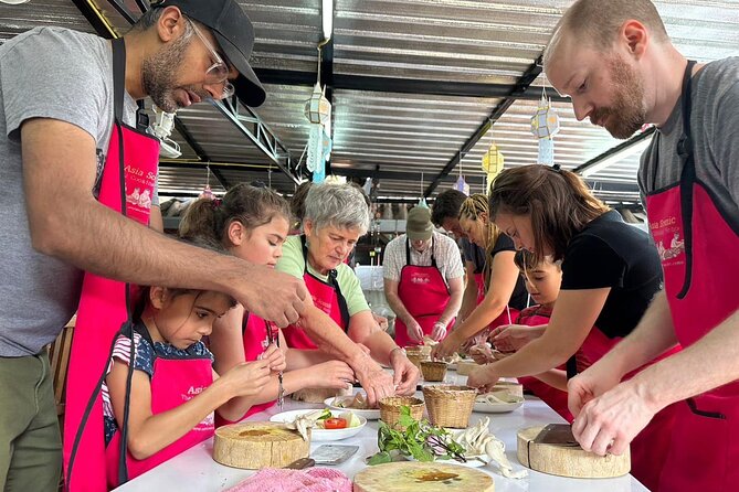 Cooking Class with Organic Farm in Chiang Mai - The dishes you’ll learn: from curry paste to dessert