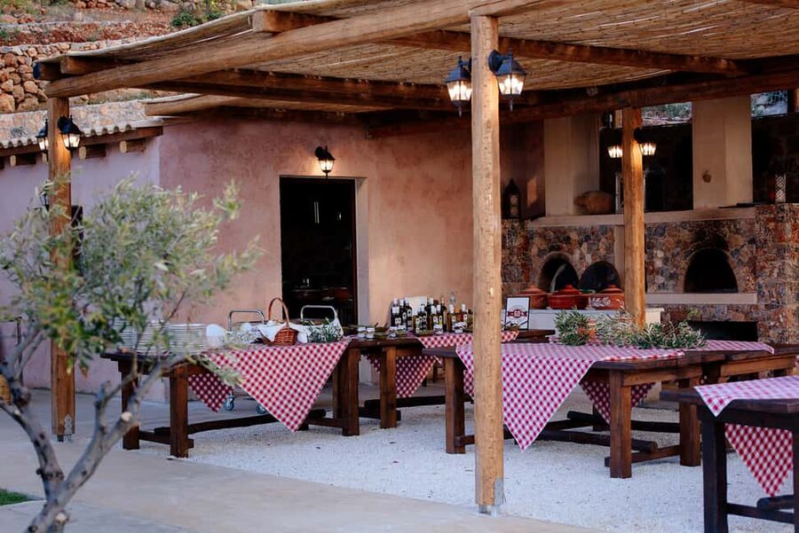 Crete: Road-trip to Lasithi Plateau & Olive Mill Farm - Krasi village: freshwater springs and a plane tree that started before your calendar