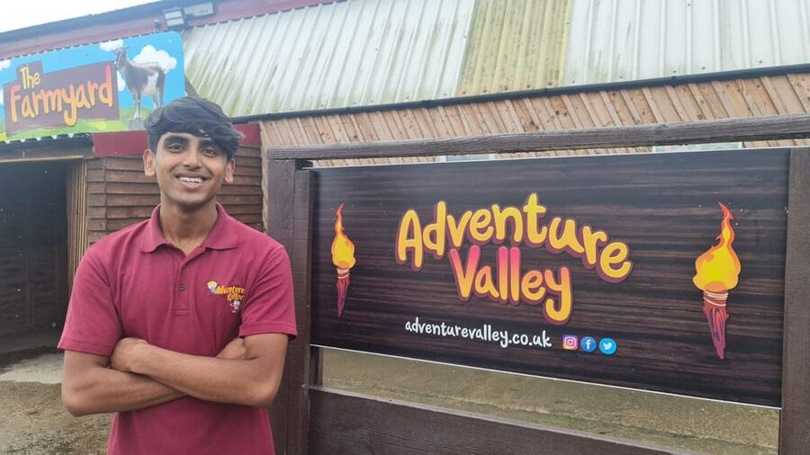 Durham: Adventure Valley Farm Park Entry Ticket - Valley Express mini locomotive and live entertainment to reset the day
