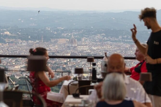 E-bike Tuscany and Chianti Self-Guided Tour with Vineyard Visit - Stop 1: Villa di Bellosguardo for a Florence View Break