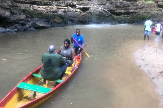 Experience Boti Waterfalls, Aburi Botanical Gardens & Tetteh Quarshie Cocoa Farm - Price and value at $175 per person: what you’re really paying for