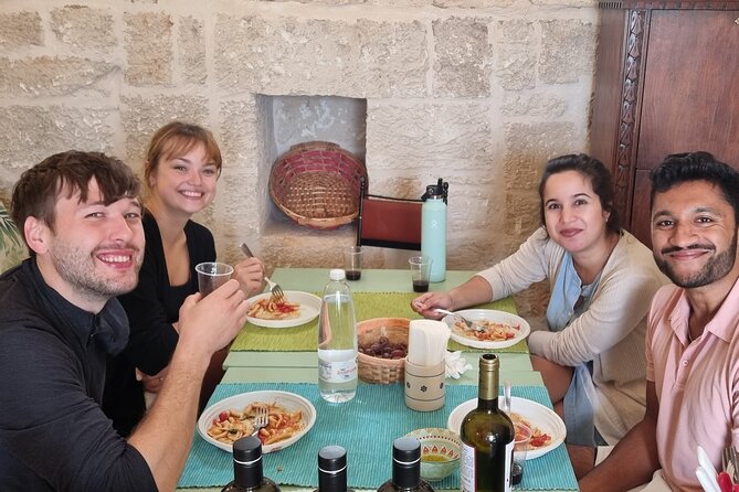 extravirgin olive oil tasting,the story of a farm - The two-hour flow: what you’ll actually do
