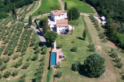 Farm To table Experience on an organic hilltop estate in Tuscany - Agriturismo Tenuta Chiudendone: what you see before you cook