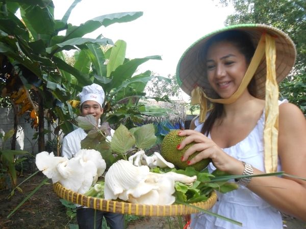 Farm-To-Table Healthy Cooking Class: Half-Day Tour - Ho Chi Minh City Pickup, Ride Time, and What to Bring
