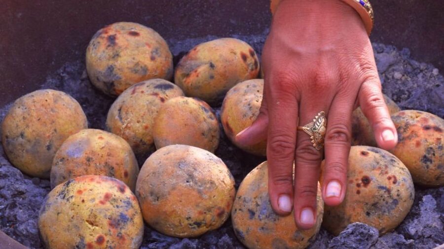 Farm to Table: With a local farmer family - Field Time With Local Farmers: Mustard Greens and Chickpea Flour in Context