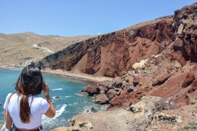 Flavors of Santorini: Farm-to-Table Meal Wine & Authentic Village - Getting picked up (or finding the group) without stress