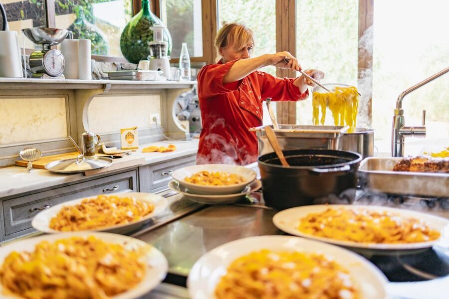 Florence: Cooking Class at a Tuscan Farm & Local Market Tour - The 3-course meal: what you eat, and how it ties together