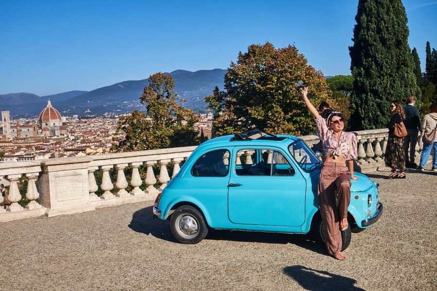 Florence: Vintage Fiat 500 Tour with Wine Tasting at Winery - Photo moments and comfort on a classic car (yes, it’s part of the deal)
