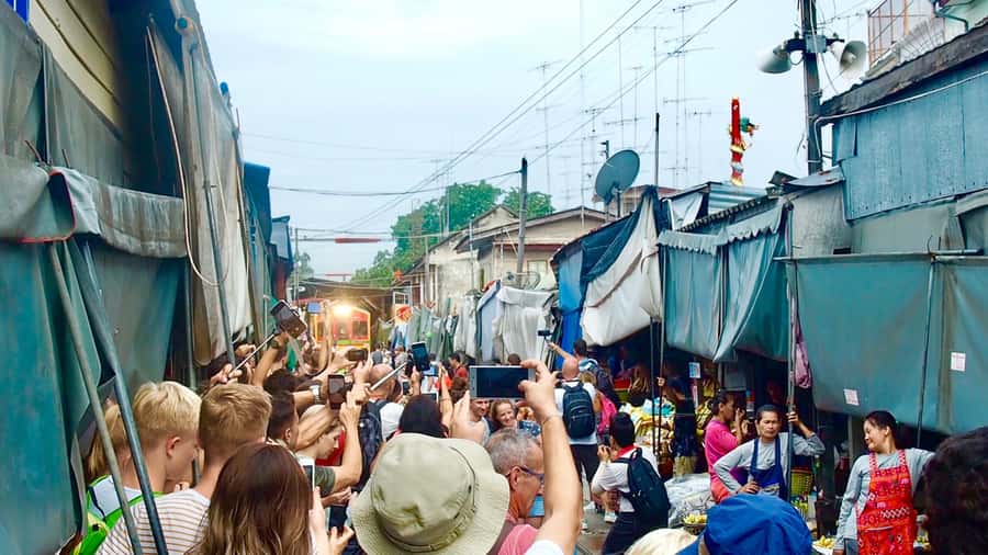 From Bangkok: Floating & Railway Markets Tour & Coconut Farm - Key points that make this tour worth your time