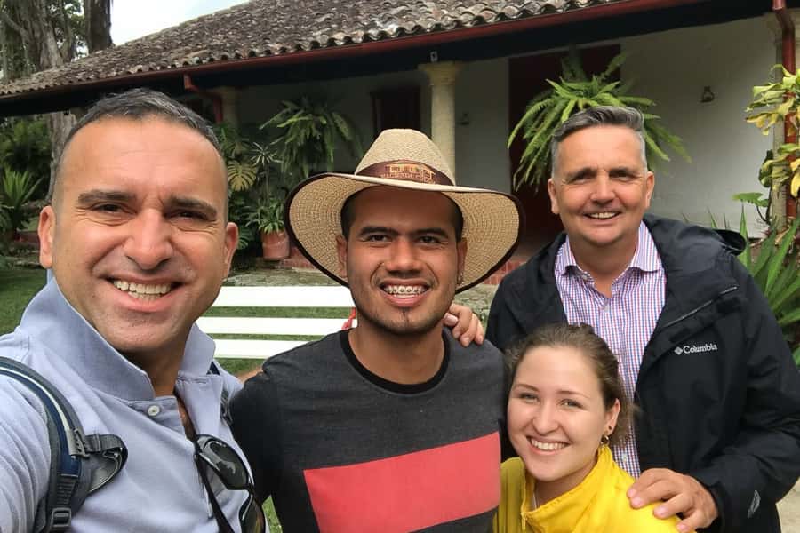 From Bogotá: Coffee Farm Experience Private Day Tour - Lunch at a Colonial-Style House: A Break With Context