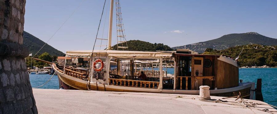 From Dubrovnik: Mali Ston Oysters Farm & Boat Experience - Dubrovnik to Mali Ston: the road trip that sets the tone