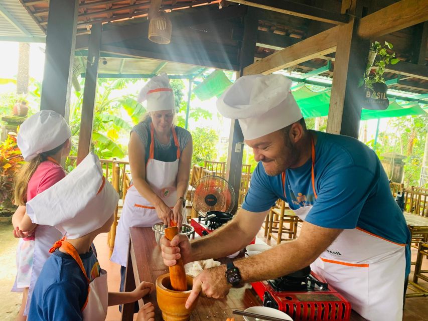 From Hoi An: Cooking Class at Organic Farm - A small-group farm kitchen in Tra Que village