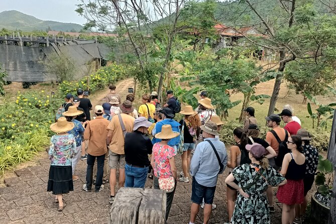 Full day Tour, Countryside, Pepper farm & Kep, crab market... - Stop 4: Kampot pepper plantation tour, tastings, and real product shopping time