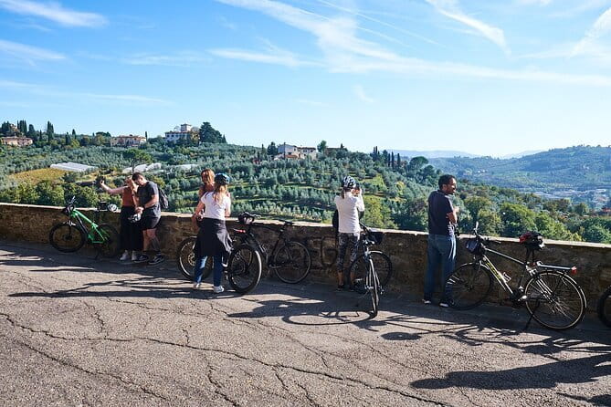 Full-Day Tuscany and Chianti Hills Bike Tour With Lunch at Farm - E-bike Upgrade: When It’s Worth the 30€ Cost