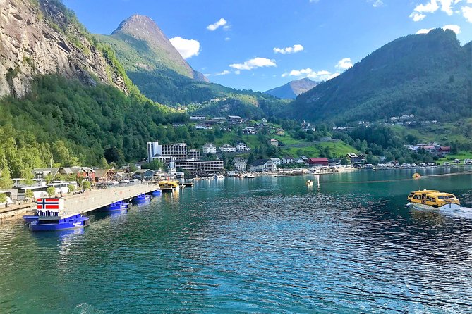 Geiranger by Royal route, 5 hours with visiting a high-mountain farm - Stop 4: Kilsti for a Heart-Shaped Fjord-Style Panorama
