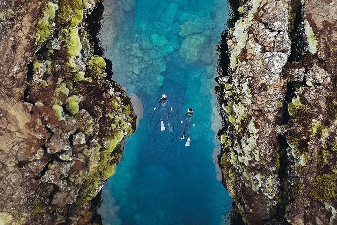 Golden Circle Silfra Snorkeling and Fridheimar Tomato Farm Lunch - Guides, Photos, and the Small-Group Advantage