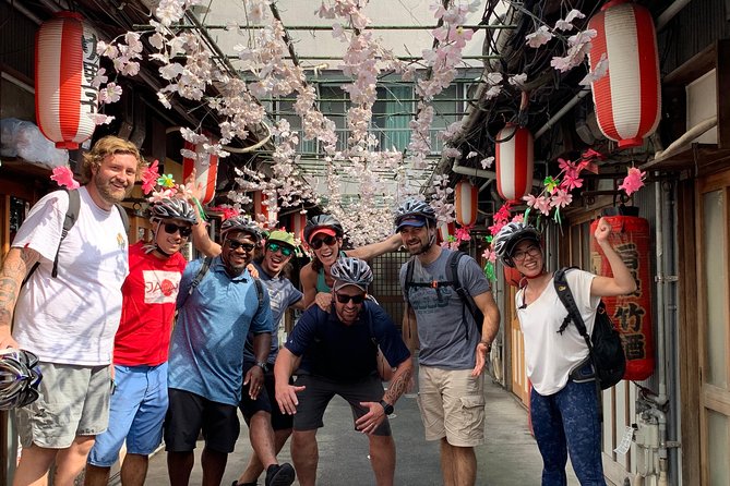 Guided Bike Tour to a Green Tea Farm in Shizuoka (not e-bikes) - Heading to the tea farm: the countryside segment that makes the day