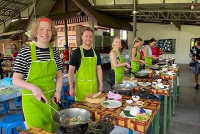 Half-Day Thai Cooking Class at Organic Farm in Chiang Mai - Hotel pickup and the quick market stop for Thai ingredients