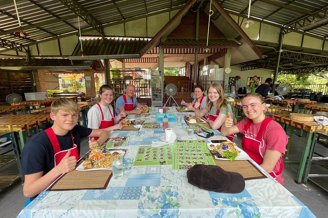 Half-Day Thai Cooking Class at Organic Farm in Chiang Mai - How the instructors shape the experience (and why energy matters)