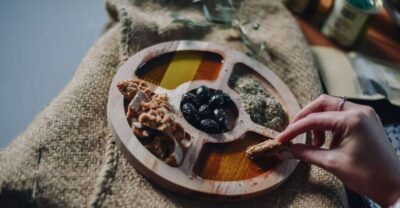 Heraklion: Olive Farm Tour with Tasting of Local Delicacies - Walking the olive groves in Skalani: trees, varieties, and sustainable farming